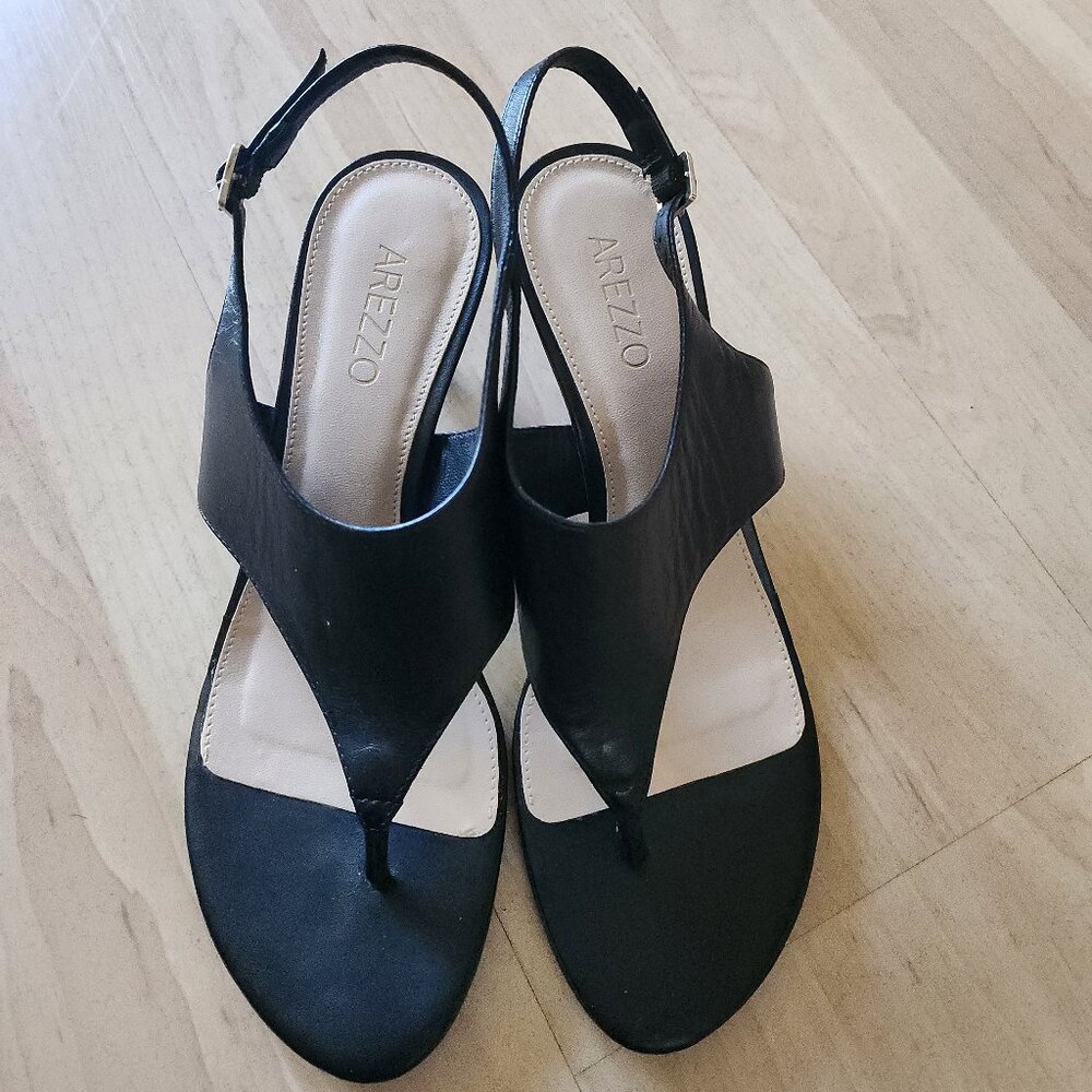 Arezzo Women's Black Leather Slingback Heel Sandals Size 7.5 (EUR 38)
